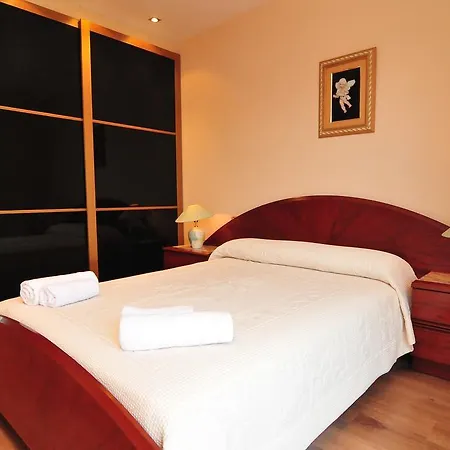 Holiday home Holidays Ammiel Premia De Dalt